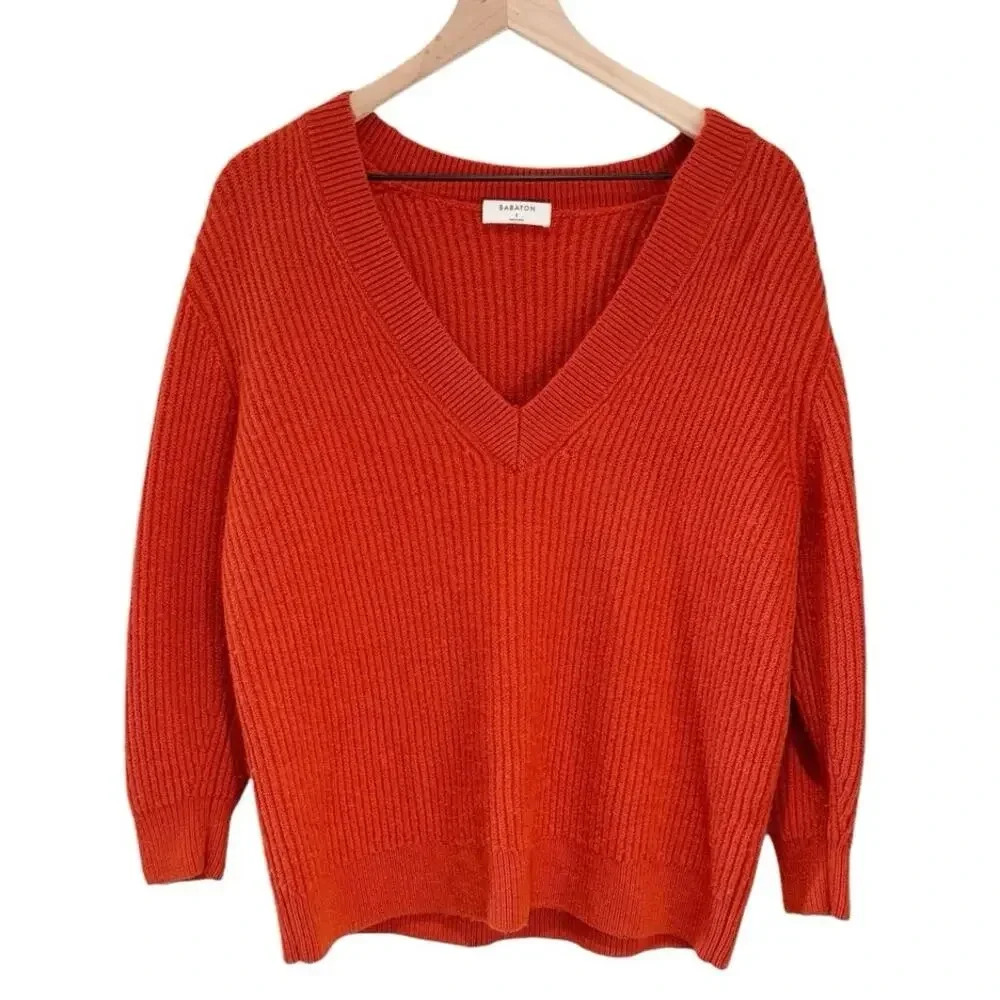 Babaton Aritzia Small 100% Wool Oversized V Neck Pullover Ribbed Holiday Sweater